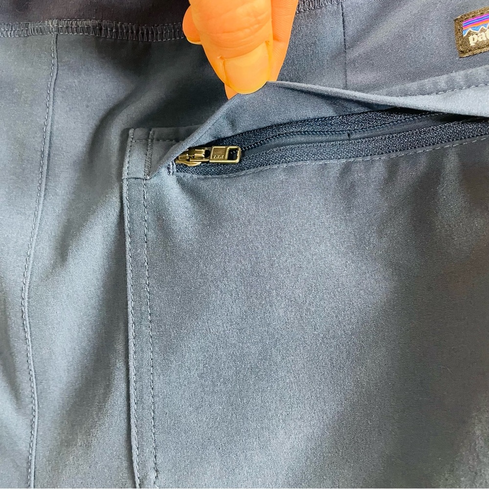 Patagonia Blue Stretchy Casual Outdoor Athletic Zip Pocket Shorts | Medium - Picture 6 of 7